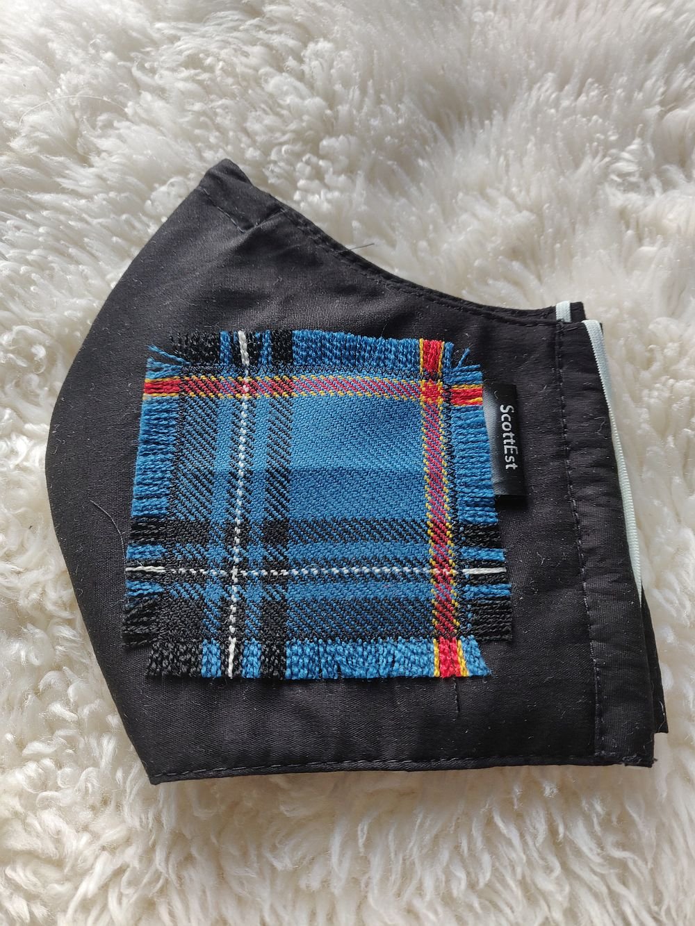 Tartanmask D